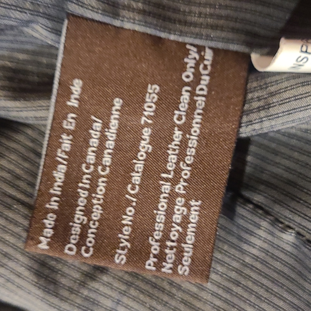 Genuine Leather Jacket - Picture 6 of 6